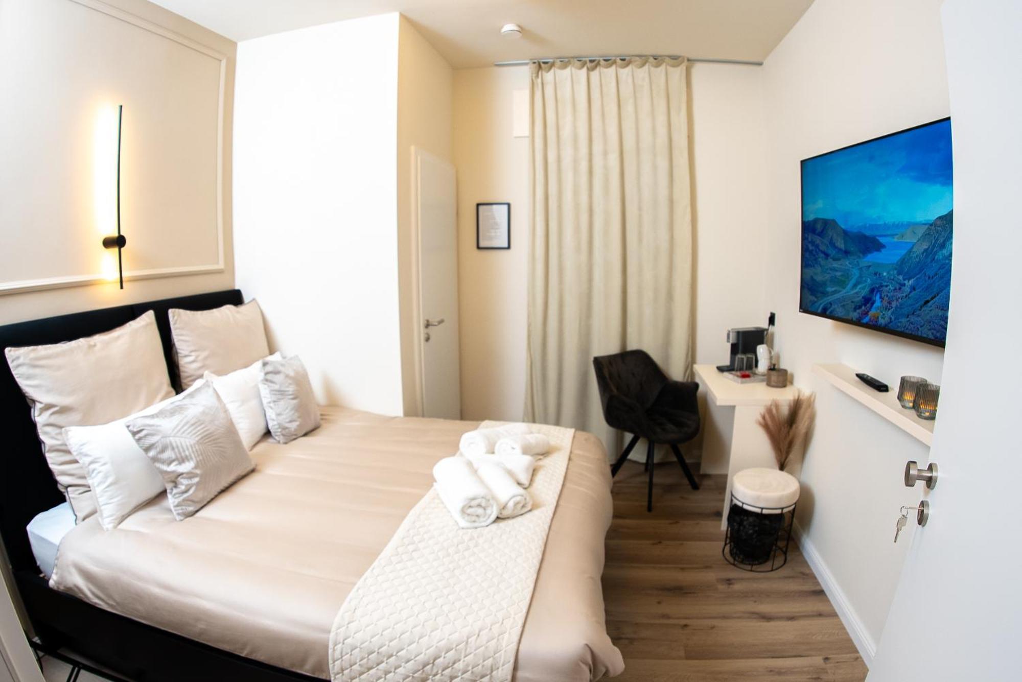 Angelinas Service Apartment 1 오버하우젠 외부 사진